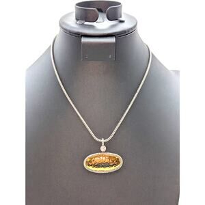 Premier Designs Two Tone Hammered  Pendant CZ Wheat Chain 16.5"-18"Necklace